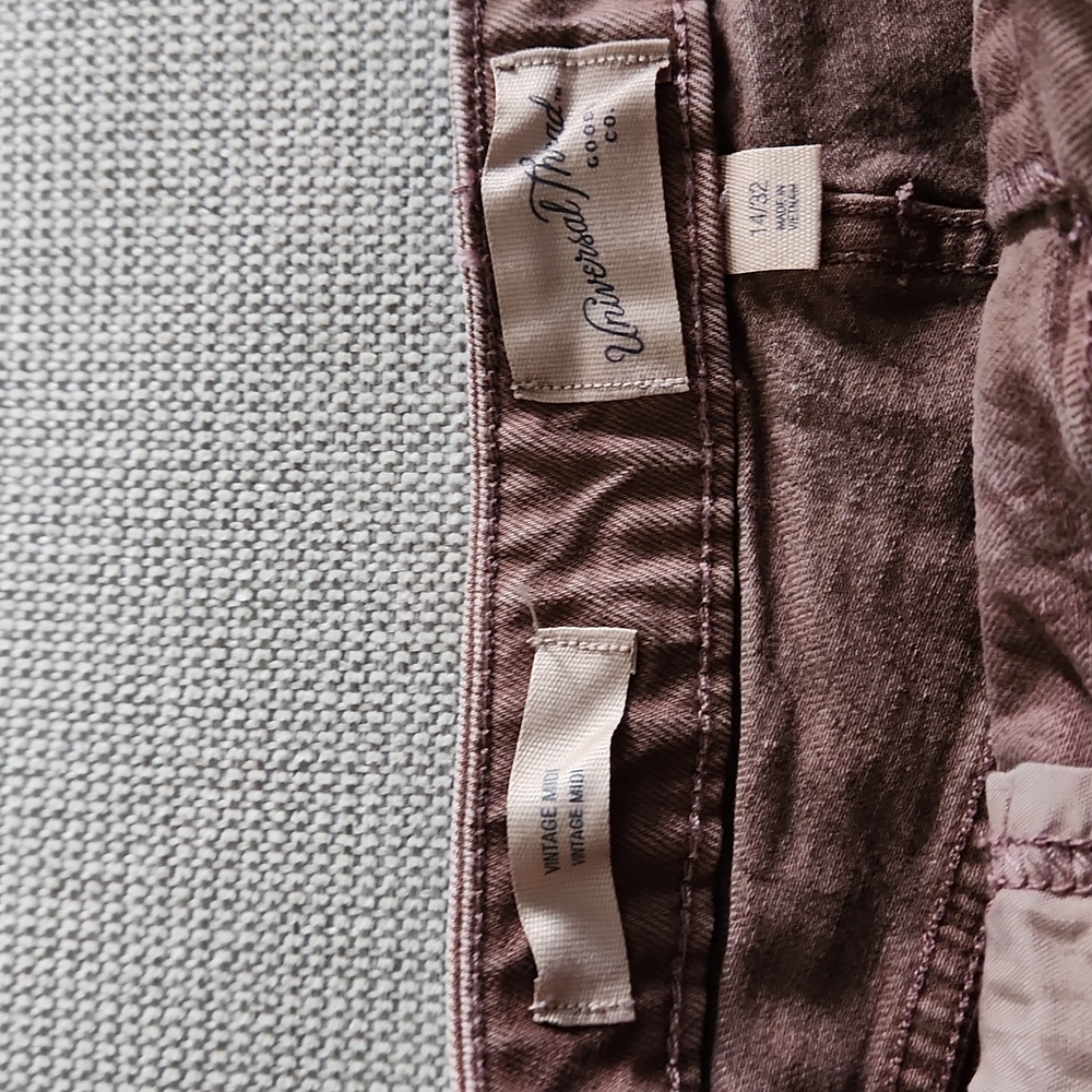 Universal Thread Shorts, NWT - Picture 5 of 7